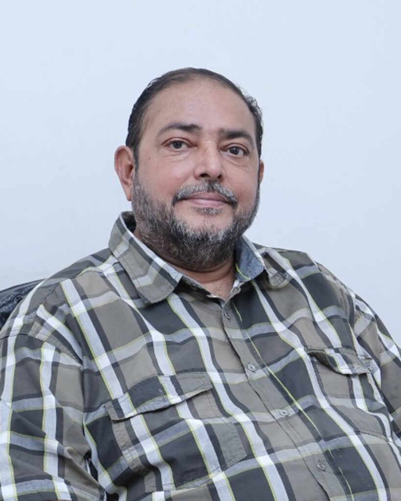 Portrait of Dr. Rajiv Menon
